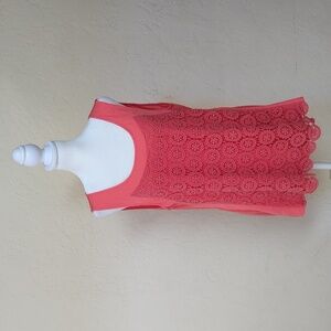 3/$20🌟 Ann Taylor Coral Mixed Crochet Sleeveless Scoop Neck Top Size Large